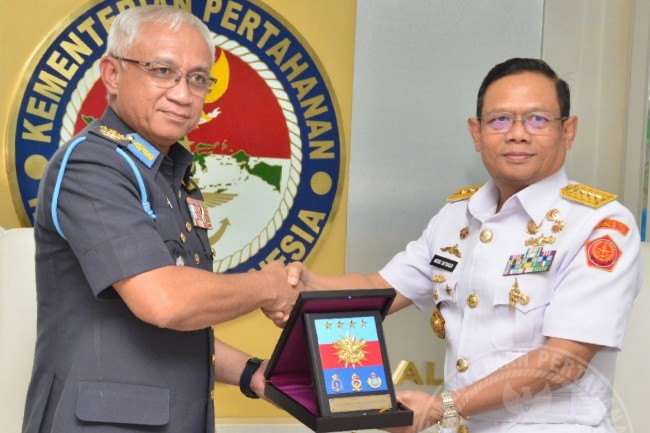 Kemhan Terima Kunjungan Panglima Militer Malaysia