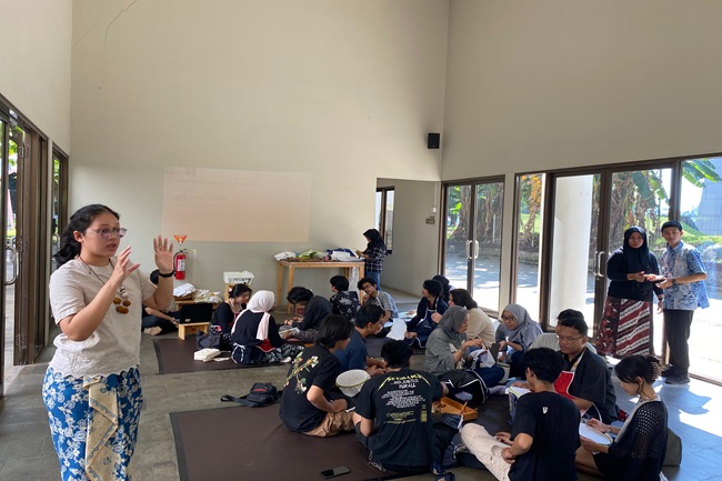 Ajak Anak Muda Lestarikan Budaya, Museum Batik Indonesia Gelar Workshop Membatik